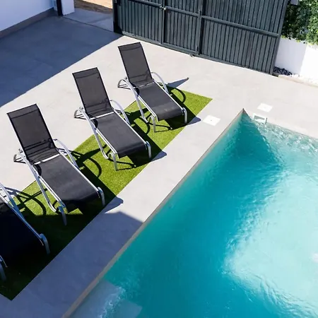 Holiday home Casitas De Sauz
